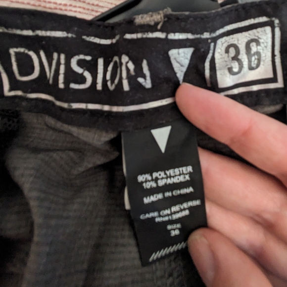 Dvision Dress Shorts W36 Gray - Picture 2 of 2